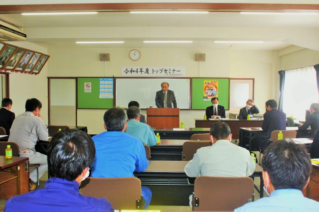 佐藤会長挨拶写真